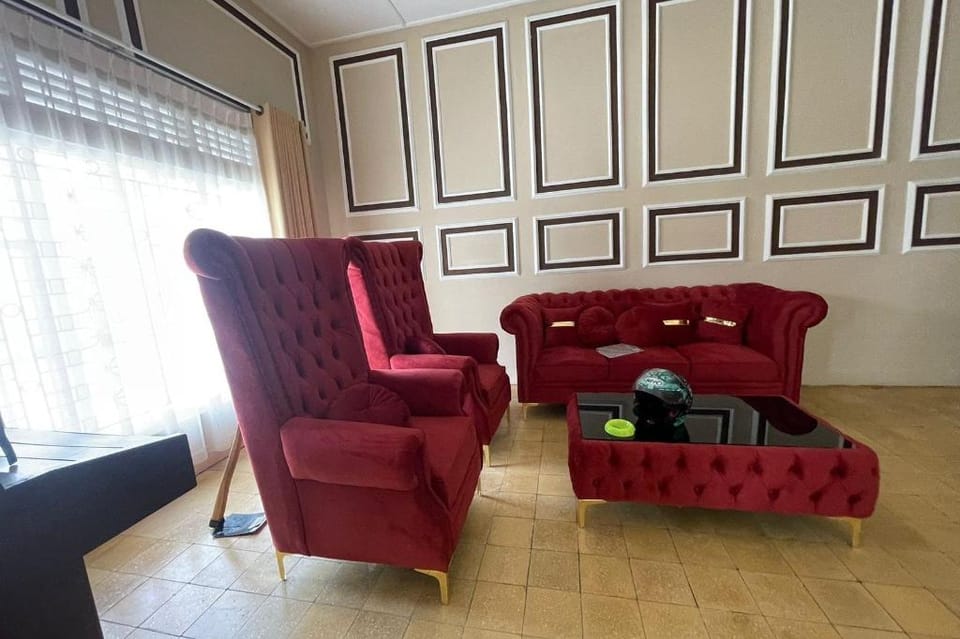 Hotel O Kng Homestay Syariah Hotel in West Sumatra, Indonesia
