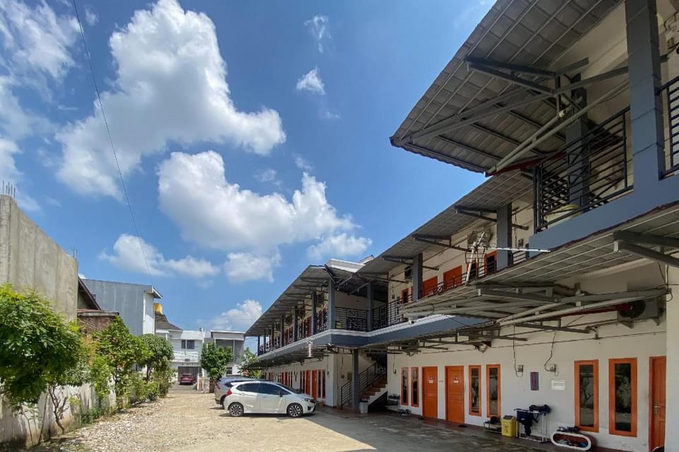 Wisma Al-Araf Syariah Mitra RedDoorz Palembang Hotel in Indonesia