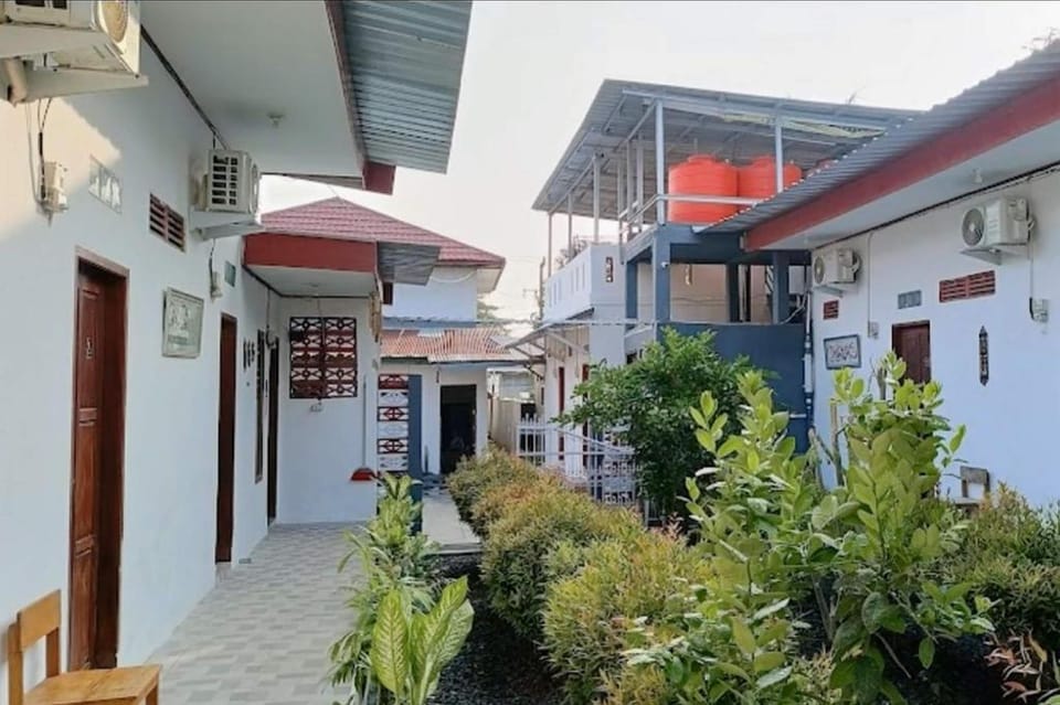 Hotel O Kost Reski 1 Near Pasar Rakyat Limbung Hotel in Indonesia