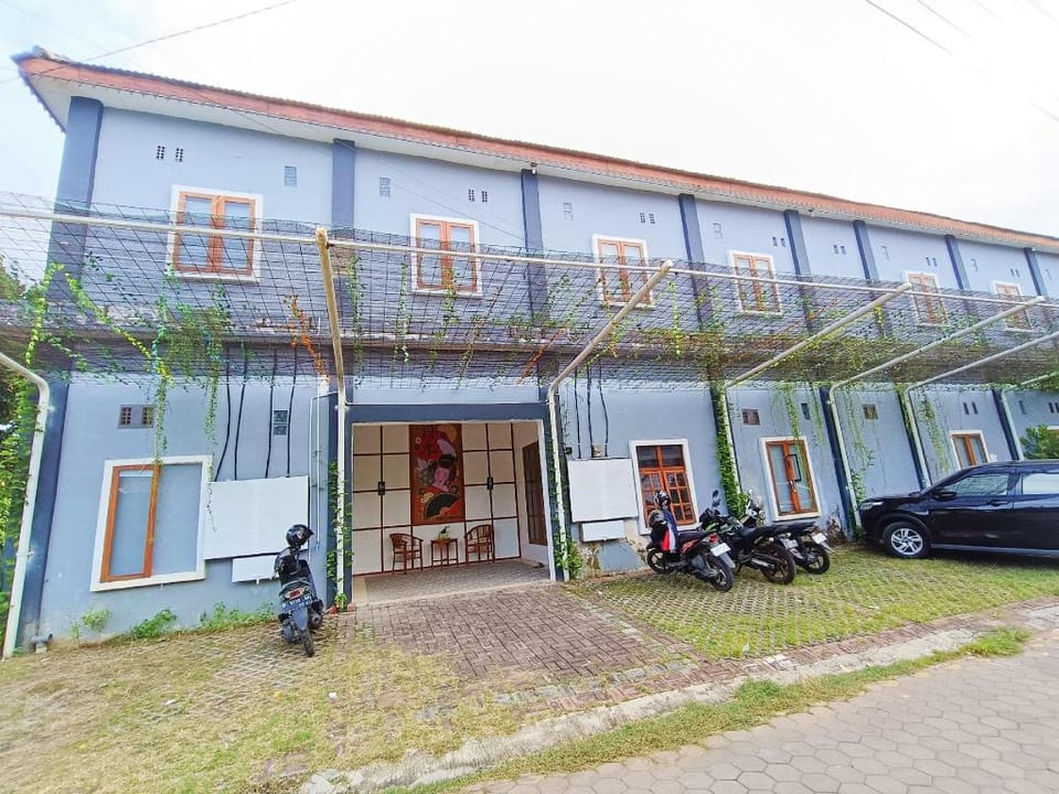 Hotel O Ipeda Family Residence Hotel in East Java