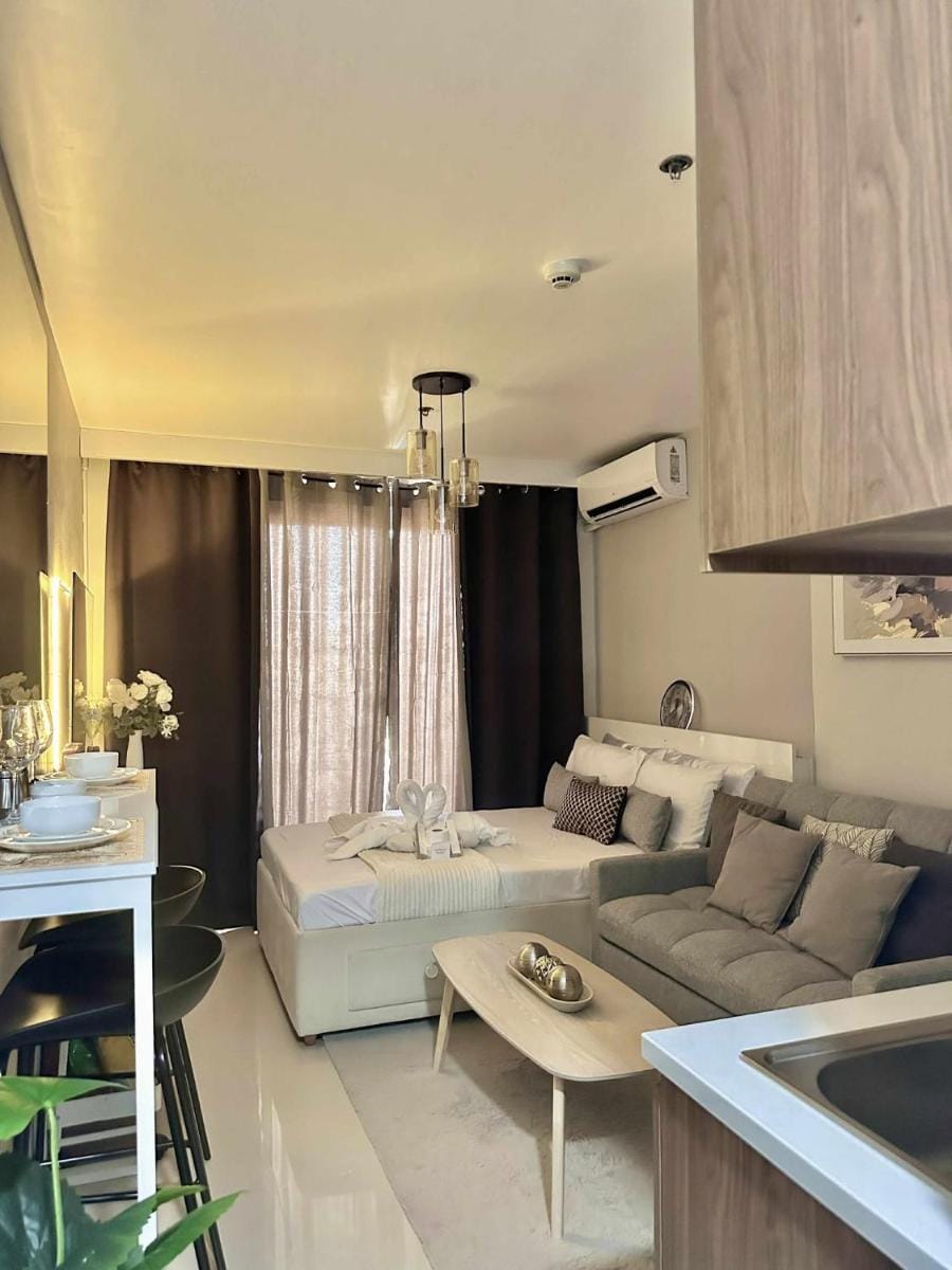 Enchanté Studios Apartment in Lapu-Lapu City