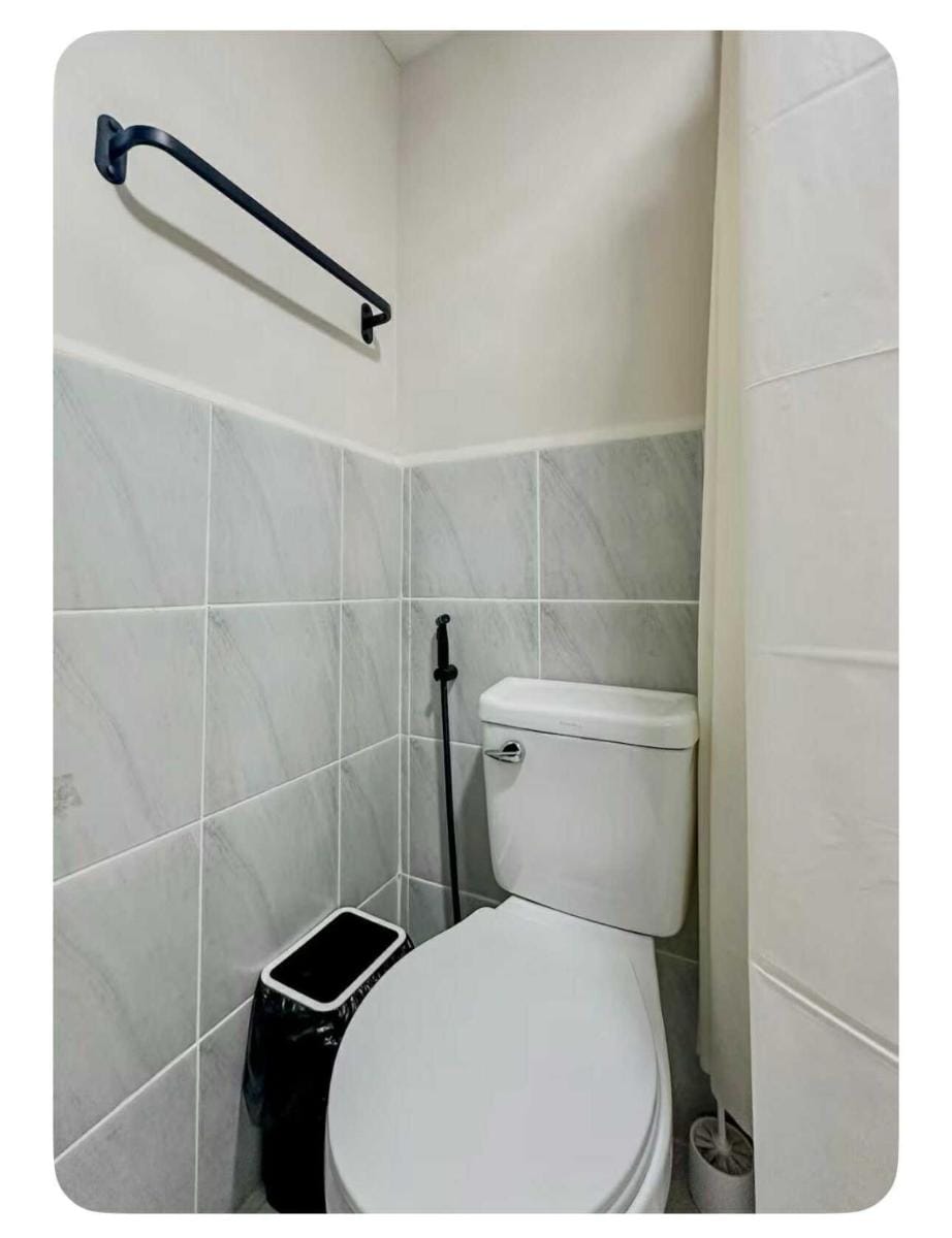 Enchanté Studios Apartment in Lapu-Lapu City