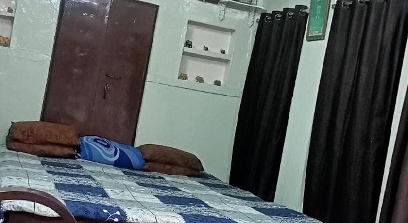 Feel Aesthetic Kashi Home Stay Bed and Breakfast in Varanasi