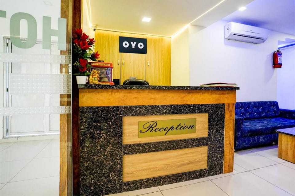 Hotel O RR Hotel Hotel in Vadodara