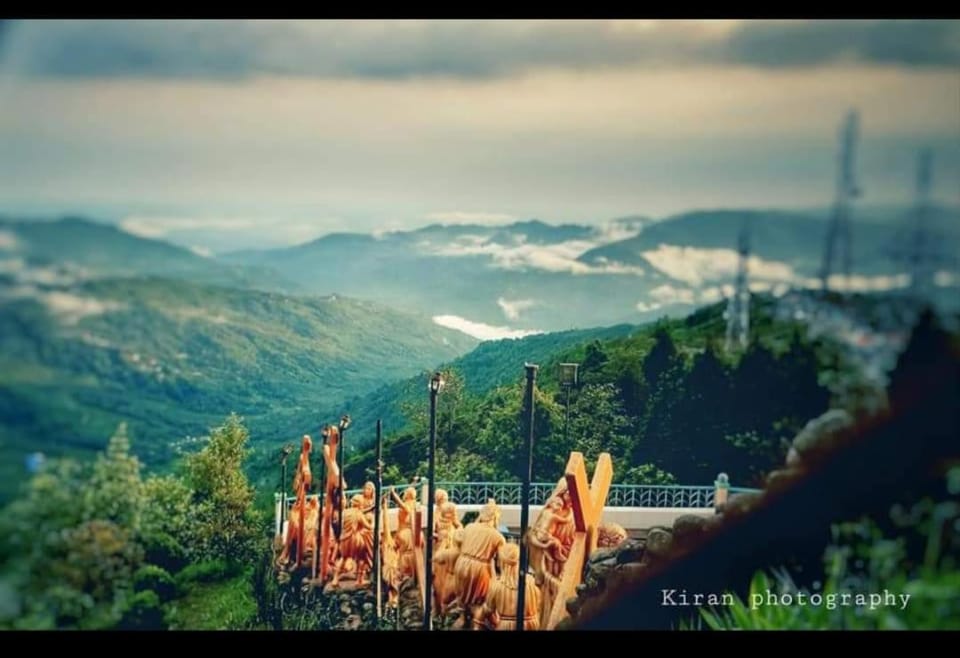 Cheeyabari Oaks Homestay Vacation rental in West Bengal