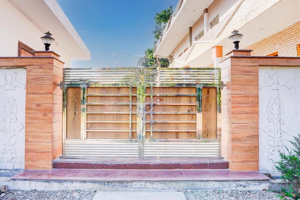 Hotel O by OYO Premier Jim Corbett Home Stay Hotel in Uttarakhand