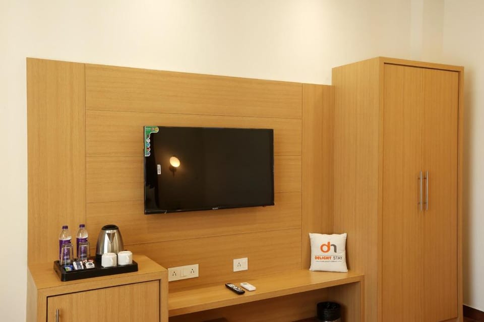 Airport Hotel The Volga Hotel in New Delhi