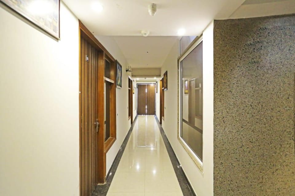Hotel The Gross infinity Near Delhi Airport Hotel in New Delhi