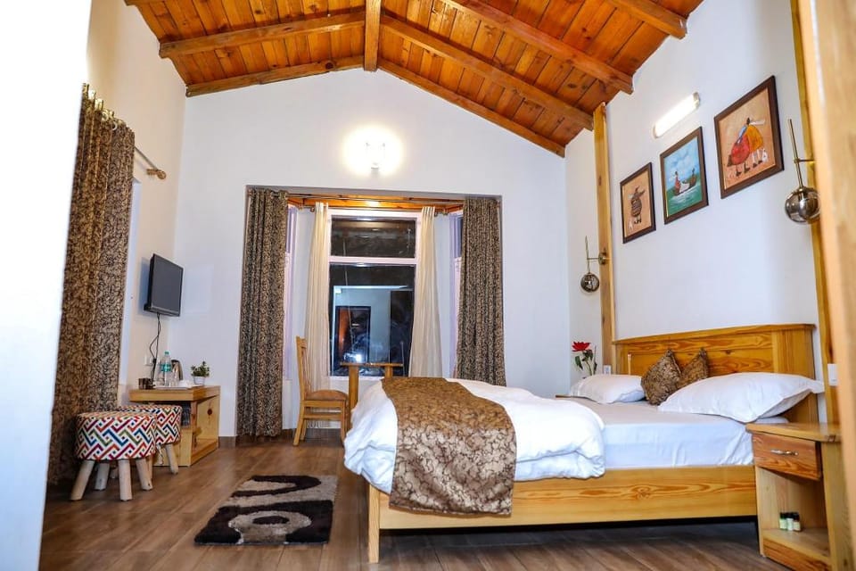 Aaryam Villa Hotel in Uttarakhand