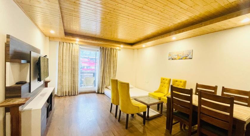 Simsa Heights Manali Hotel in Manali