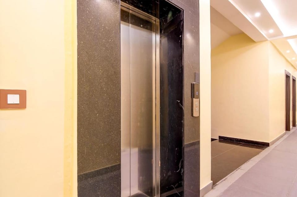 Super Townhouse OAK Bulbuli Neer Hotel in Kolkata