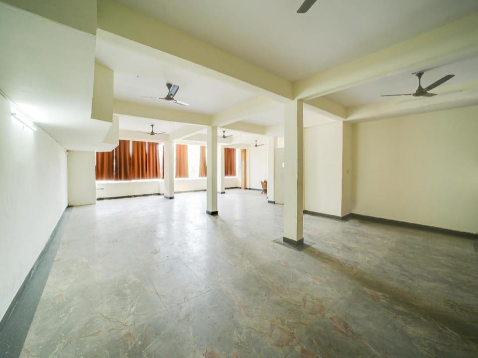HOTEL O RAJ Mahal Hotel in India