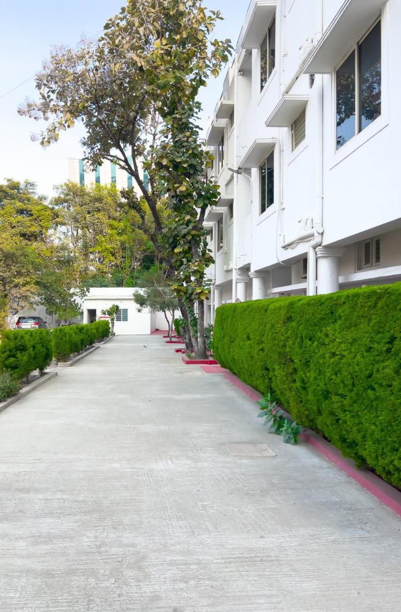 The Pinnacle - Electronic City Apartment in Bengaluru