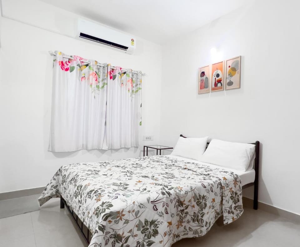 The Pinnacle - Electronic City Apartment in Bengaluru