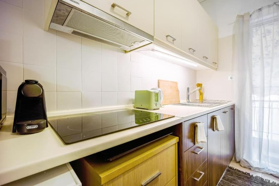 Top Acropolis Sightseeing 1st FLR Elegant Flat by LODGESPOT Apartment in Athens