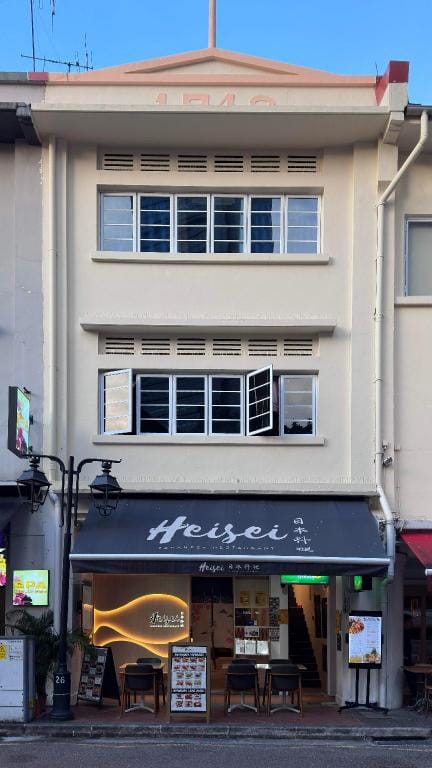 Bluewaters Collab Quarters Hostel in Singapore