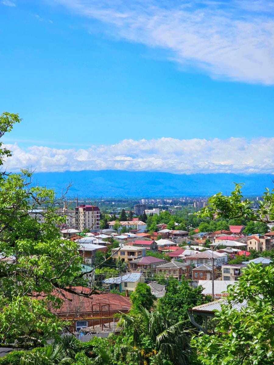 HillTop Guest House Kutaisi Bed and Breakfast in Georgia