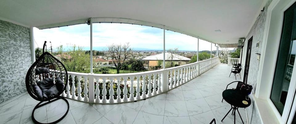 HillTop Guest House Kutaisi Bed and Breakfast in Georgia