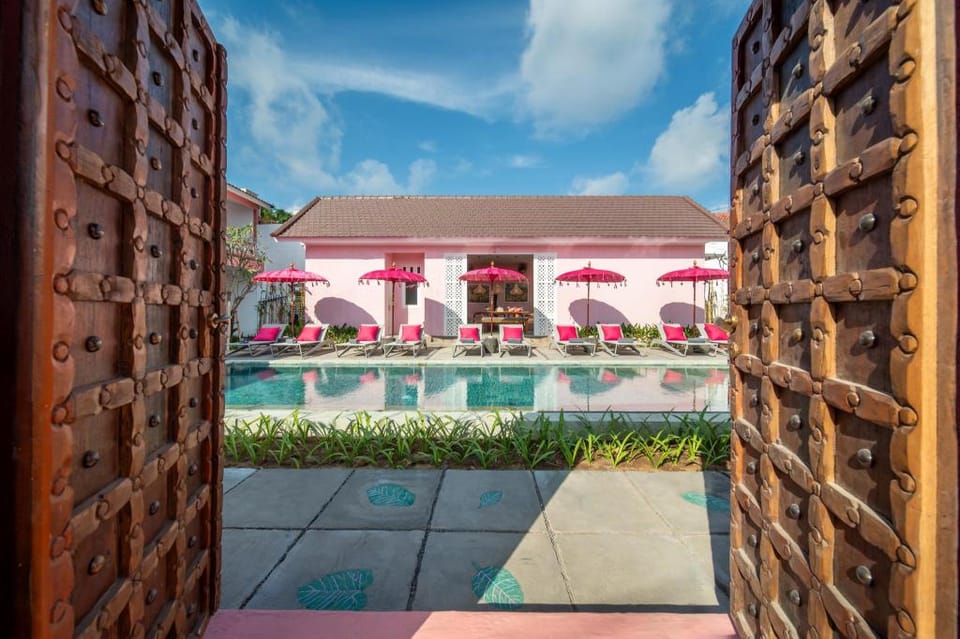PinkPrivate Balangan - for Cool Adults Only Bed and Breakfast in Bali