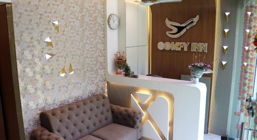 Hotel Comfy Inn Hostel in Mumbai