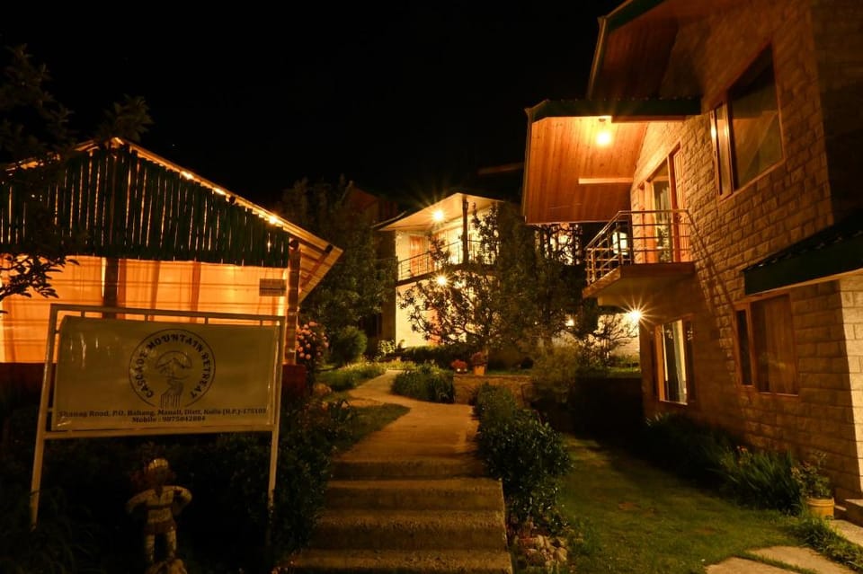 Cascade Mountain retreat manali Hotel in Himachal Pradesh