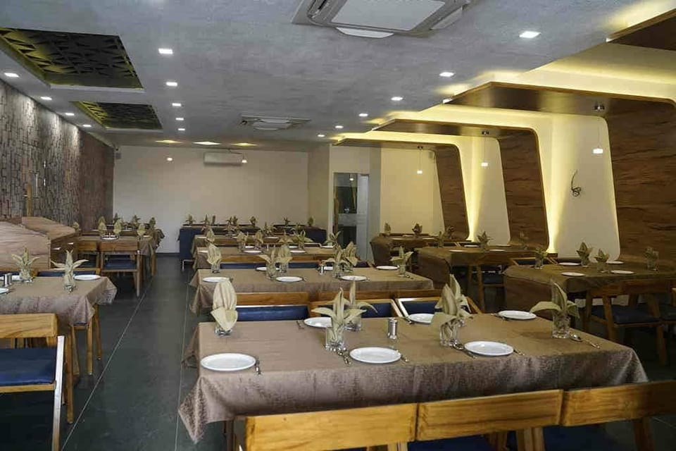 Hotel Carrefour Apartment in Gujarat