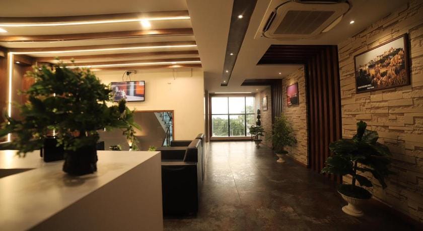 Hotel Carrefour Apartment in Gujarat