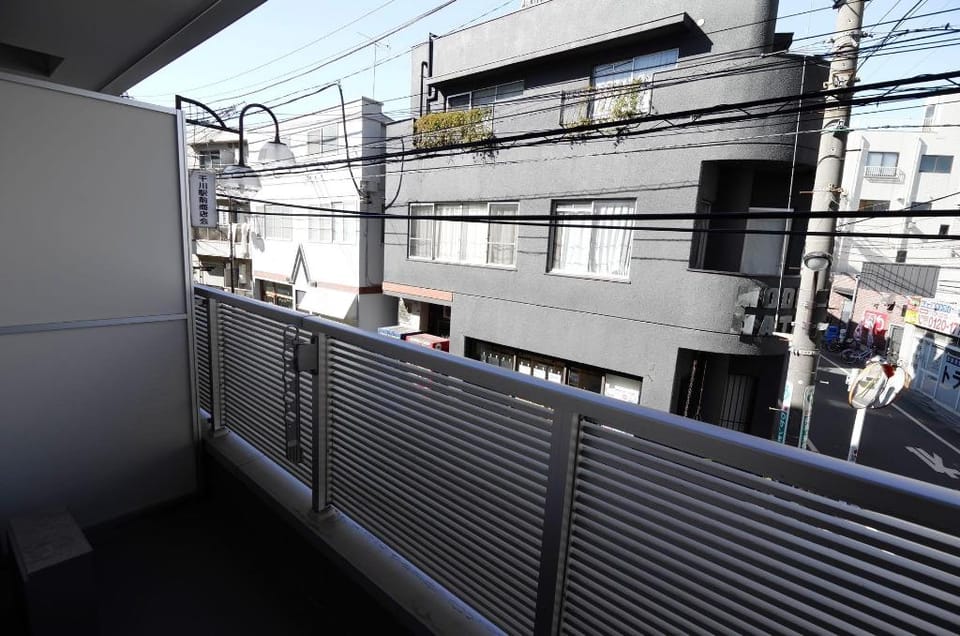B｜池袋駅まで4分｜新宿・銀座直通｜最寄駅徒歩1分｜新築202｜1Fコンビニ Vacation rental in Japan
