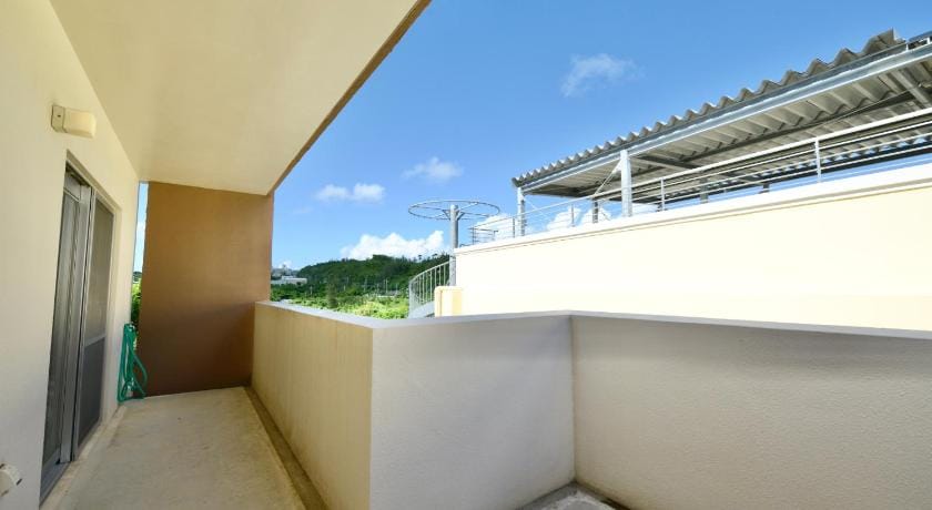 Pleasant Stay > Accommodates up to 12 people! Relax in Okinawa with two families or friends. Apartment in Okinawa Prefecture
