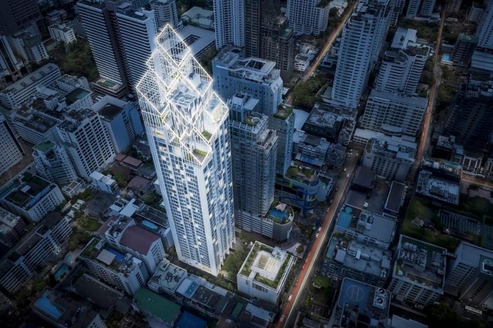 Hyde Sukhumvit 11 2BR BTS Nana 5 Min Wi-Fi Bangkok Apartment in Bangkok