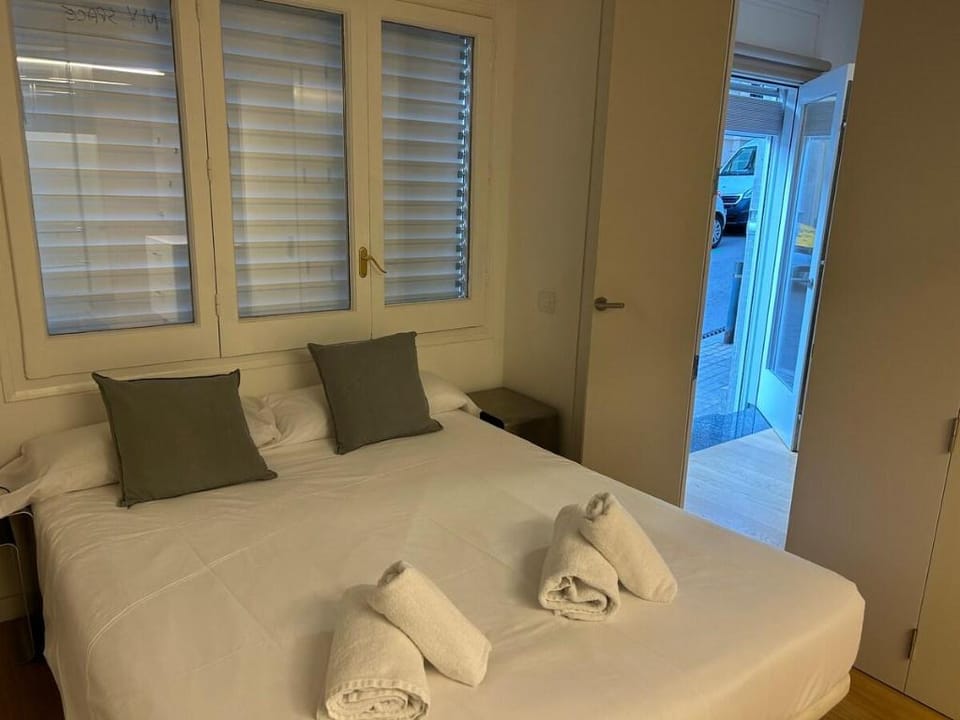 Vallcarca zone: 2 bedrooms Apartment Apartment in Barcelona