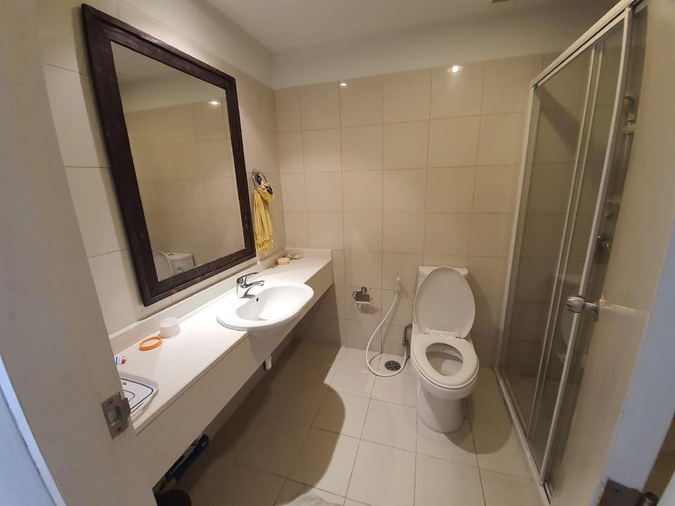 ฺBaan Ploen Talay 2 Bed 2 Bath Apartment in Thailand
