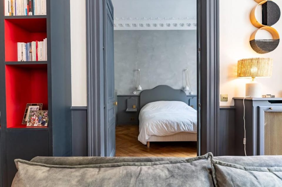 Luxury Home - Madeleine/Opera Apartment in Paris