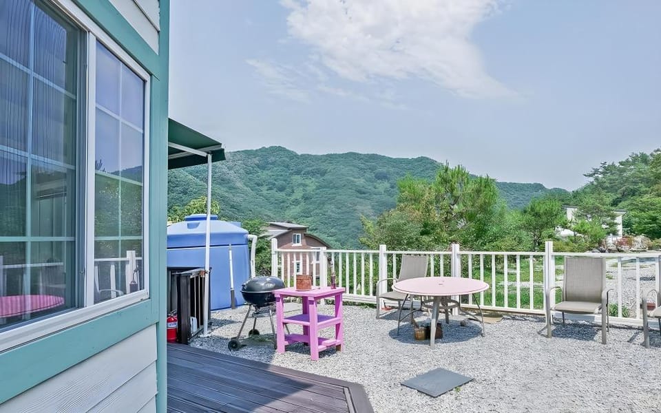 Damyang Chuwol Mountain Pension Under the Stars Bed and Breakfast in South Korea