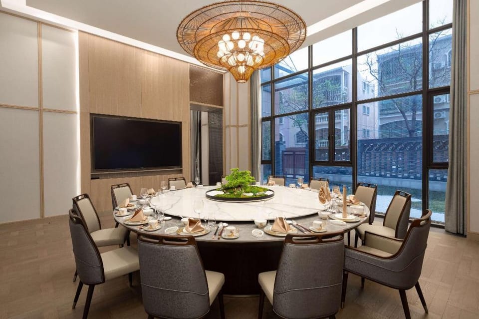 Days Hotel by Wyndham Beihai Haicheng Hotel in China