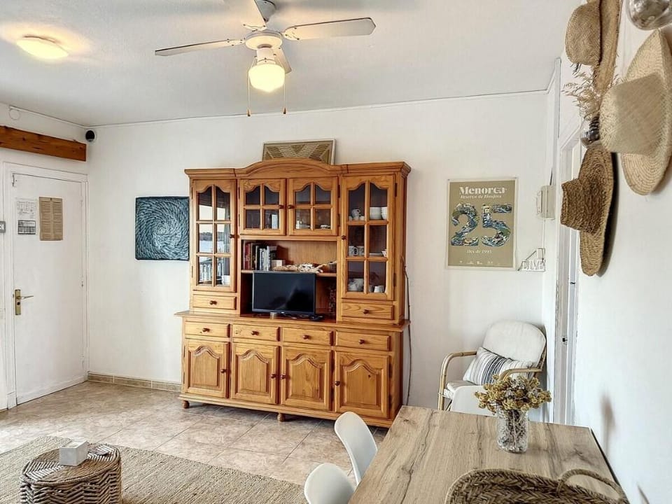 Roca Fornells, Vacaciones en Ses Salines SS37 Apartment in Spain