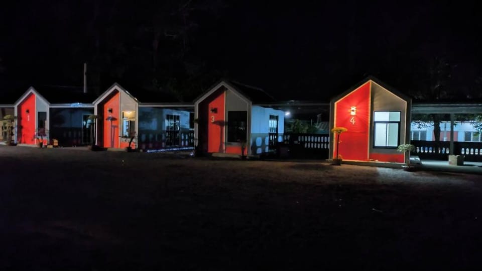 Masterkey Resort Si Songkhram Vacation rental in Laos