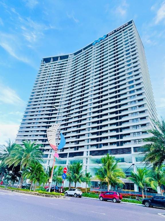 FLC Sea Tower 2 Phòng Ngủ View Biển Apartment in Vietnam