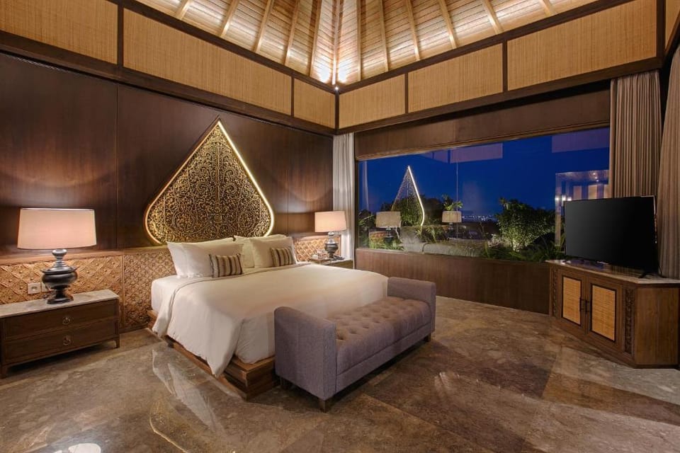 Presidential Villa 3BR w/ Private Pool in Nusa Dua Villa in Kuta Selatan