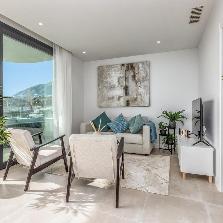 Carma in Fuengirola with 2 bedrooms and 2 bathrooms Apartment in Fuengirola