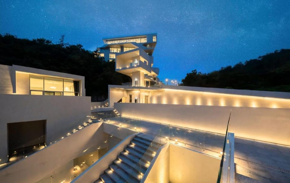 Yeosu Elystay Poolvilla Resort Bed and Breakfast in South Korea