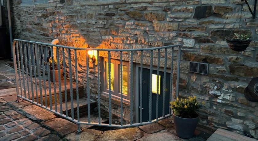 Bridge Apartment Apartment in England