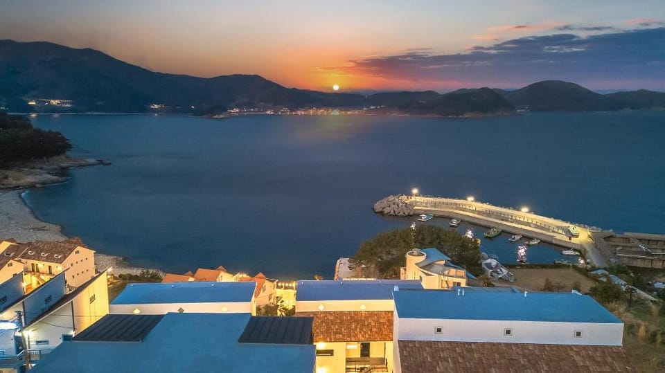 Geoje Badageurigo Pension Vacation rental in South Korea