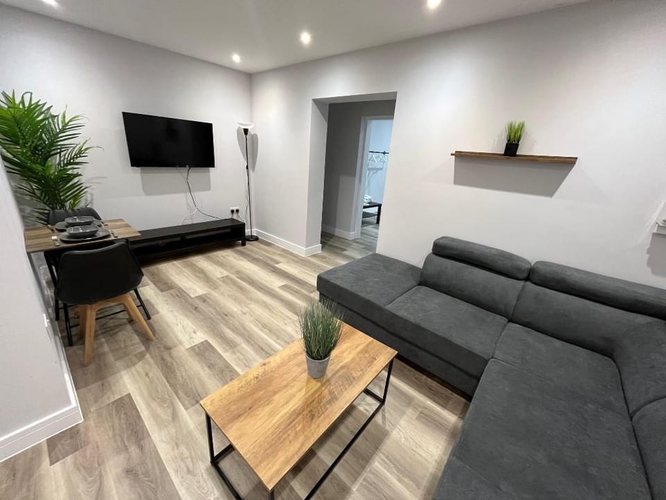 The Studio Castle Lane Apartment in Bournemouth