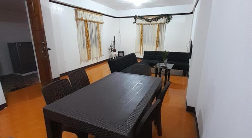 MountainFog Transient House Apartment in Baguio