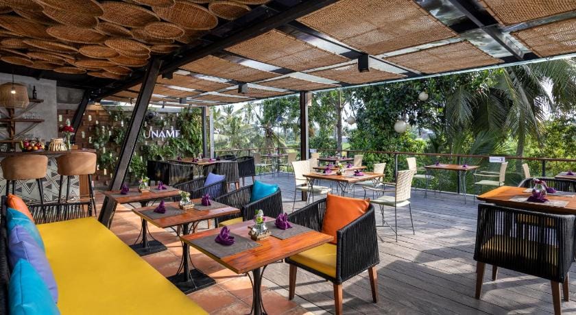 Berlima Wooden Lodge by GenuineHost Lodge in Sukawati