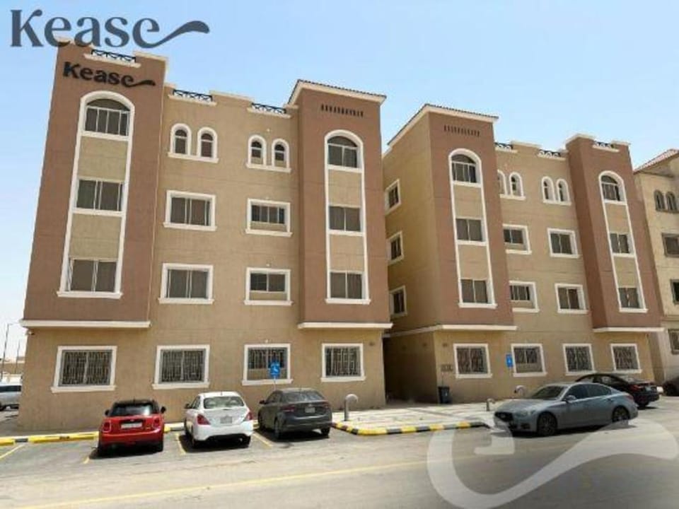 Kease Qurtubah A-15 Royal Design  AX98 Apartment in Riyadh