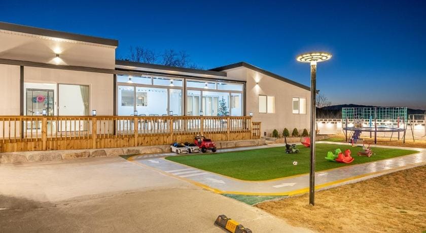 Its You Private Pool Villa Bed and Breakfast in South Korea
