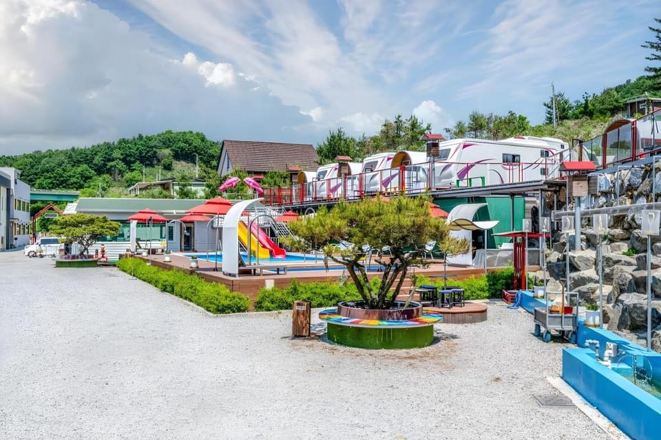 Hongcheon Botopia Caravan Park Pension Bed and Breakfast in Gyeonggi-do