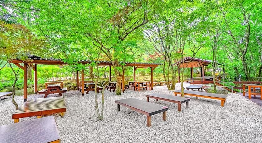 Muju camping Caravan Bed and Breakfast in South Korea